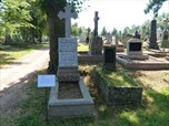 Renovierung von Grabsteinen auf dem Friedhof in Broumov