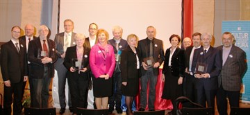 Brückenbauer 2013 - Preis des CeBB in Schönsee ging auch an Zukunftsfonds-Projekt Deutsch-Tschechische Fußballschule