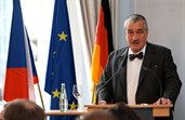 Schwarzenberg und Lammert: Der Zukunftsfonds hat „einen gigantischen Anteil“ an der neuen Qualität der deutsch-tschechischen Beziehungen