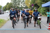 Grenzübergreifendes Radrennen der Partner-Rathäuser