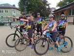 Grenzübergreifendes Radrennen der Partner-Rathäuser